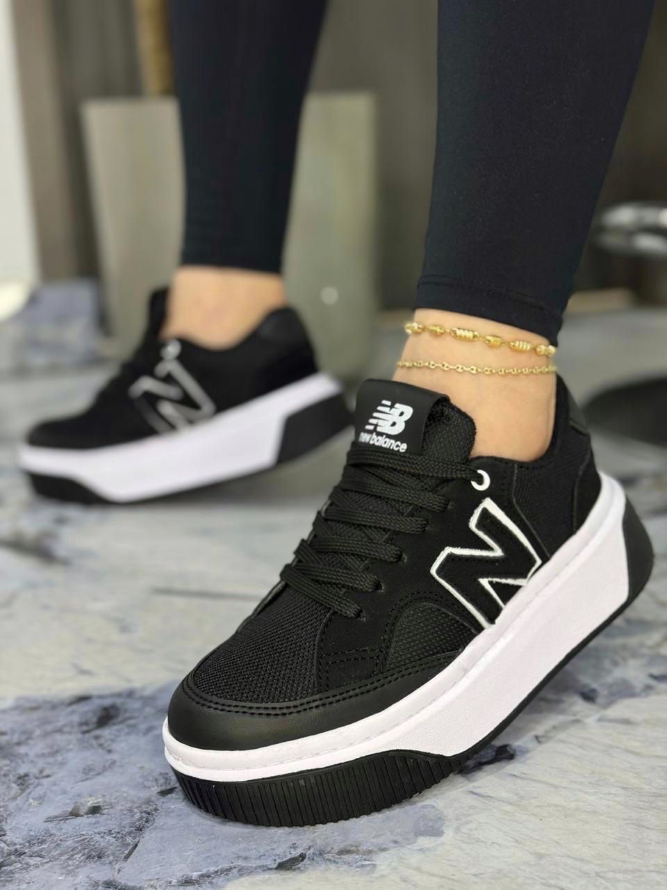 NEW BALANCE ATENAS