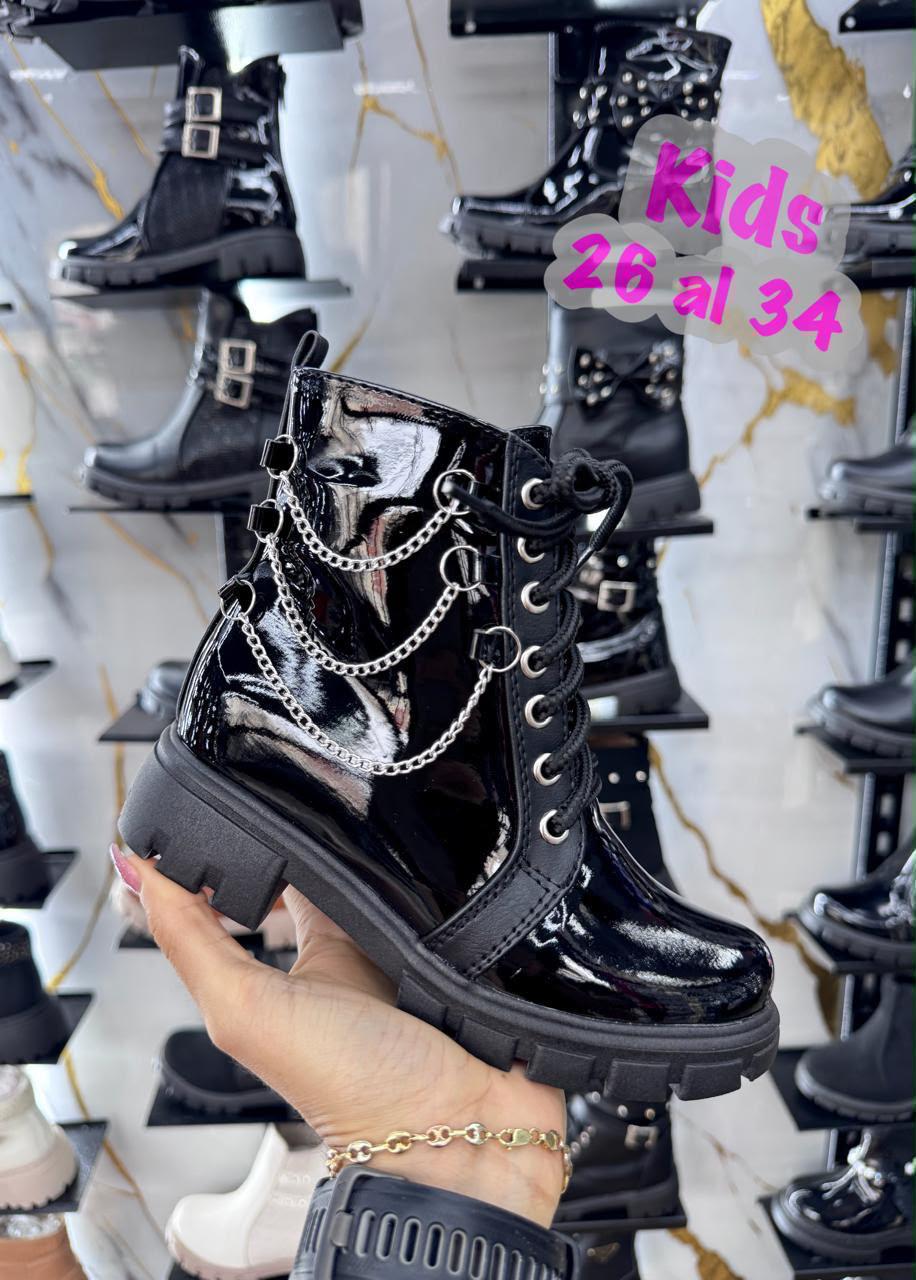 BOTIN NIÑA CADENAS