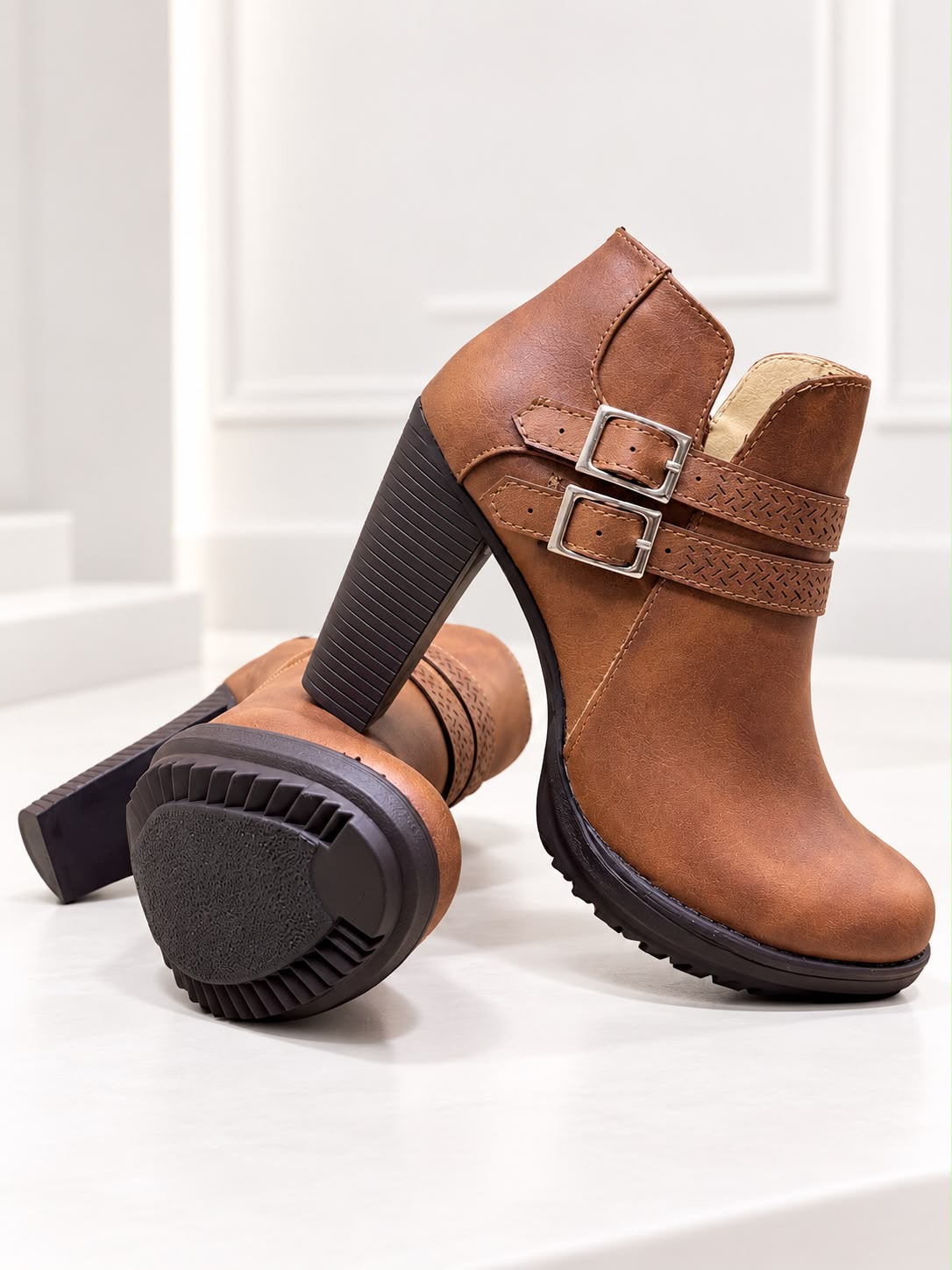 BOTIN DAMA