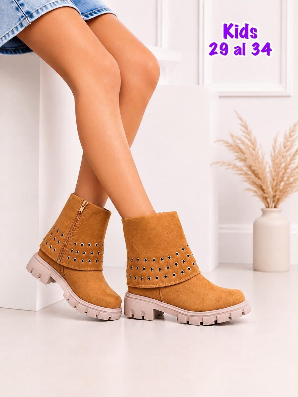 BOTIN NIÑAS CON TACHES